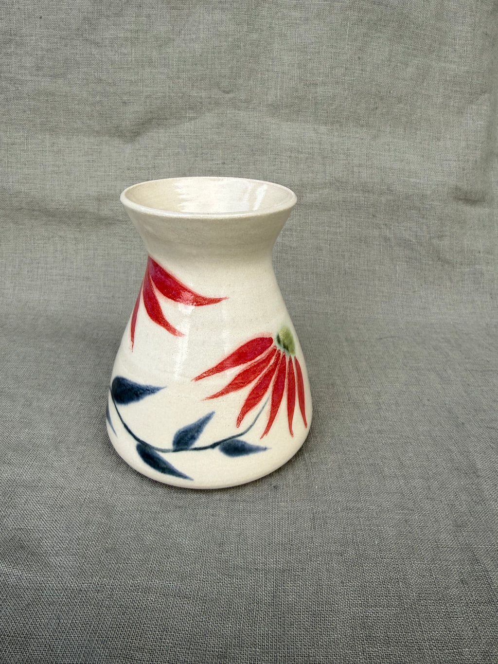 Echinacea Vase Small in Raspberry