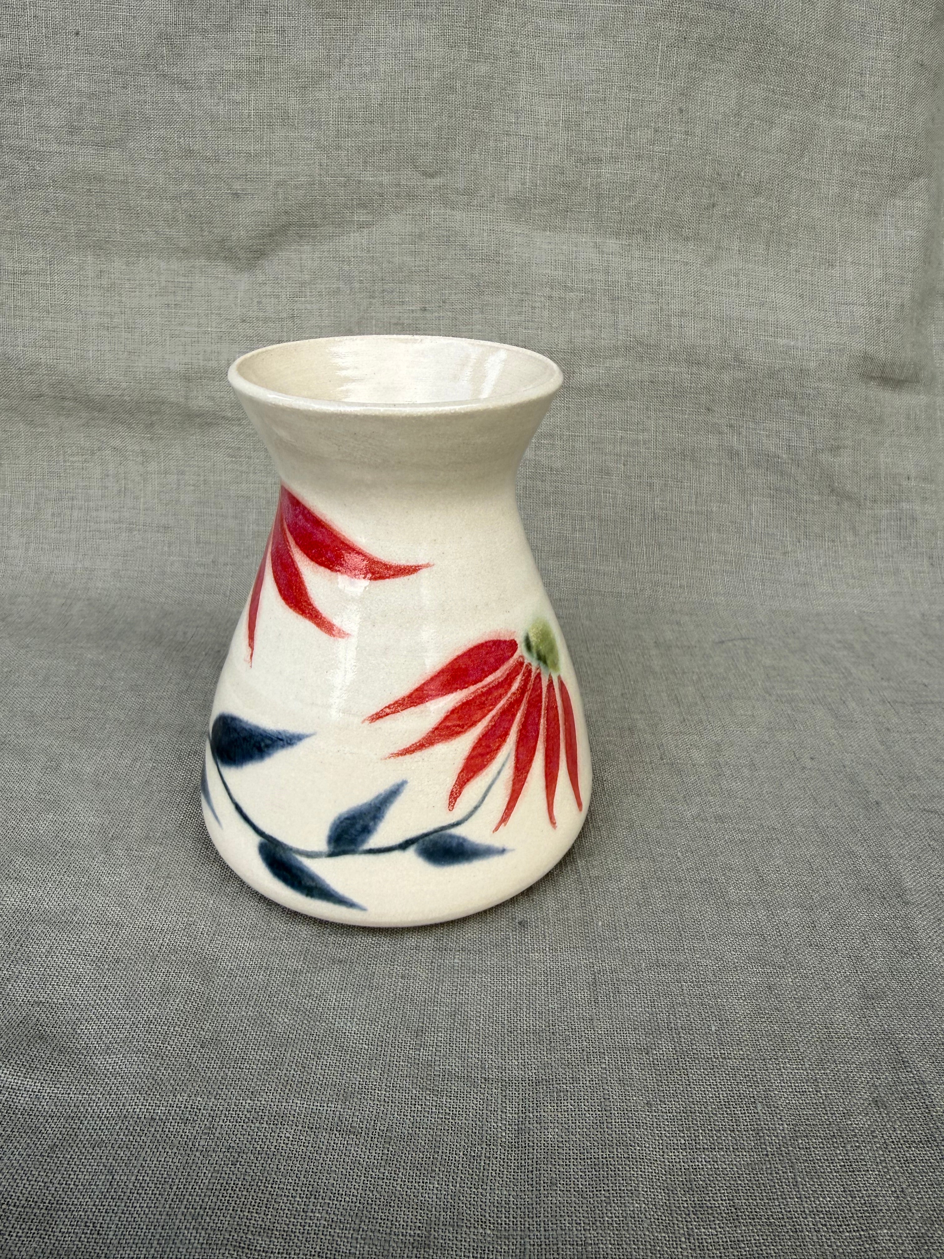 Echinacea Vase Small in Raspberry