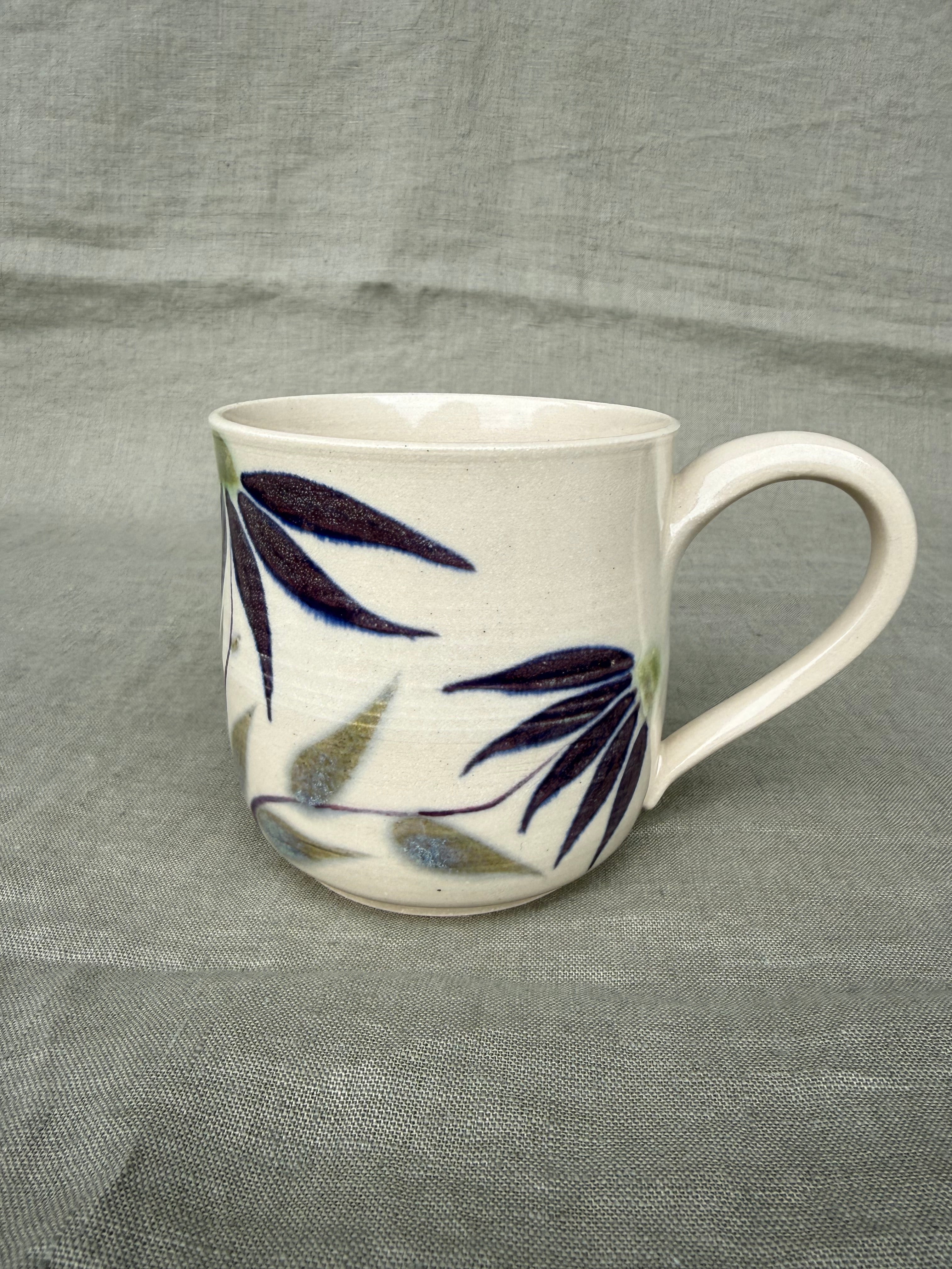 Echinacea Mug Medium in Purple